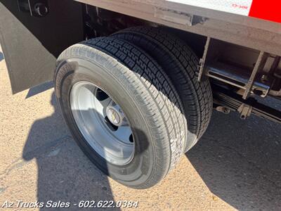 2008 Chevrolet Silverado 3500 12' 6 " Flat / Stake Bed w/Lift Gate Delivery Truck   - Photo 17 - Scottsdale, AZ 85257