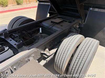 2002 GMC W4500 14' Dump Bed - Photo 15 - Scottsdale, AZ 85257