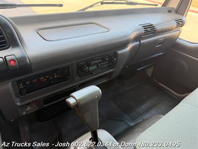2002 GMC W4500 14' Dump Bed - Photo 20 - Scottsdale, AZ 85257