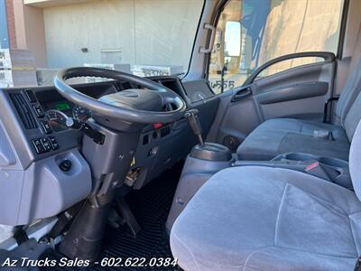 2011 Isuzu NPR, Cab & Chassis, 5.2L Diesel   - Photo 14 - Scottsdale, AZ 85257