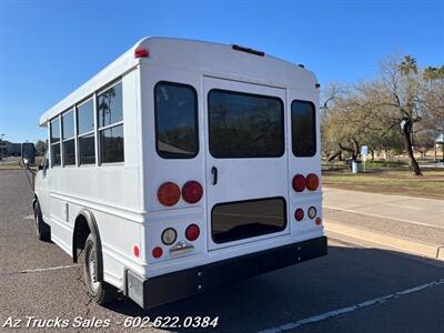 2008 Chevrolet Express 3500, 15 Passenger Bus   - Photo 5 - Scottsdale, AZ 85257