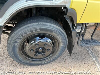 2009 Isuzu NPR-HD 12' Box w/Dovetail Ramp (Secure Storage)   - Photo 19 - Scottsdale, AZ 85257