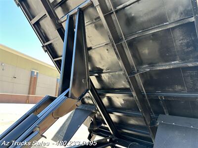 2016 FORD F-550 Crew Cab, 12' Dump / Spreader   - Photo 17 - Scottsdale, AZ 85257