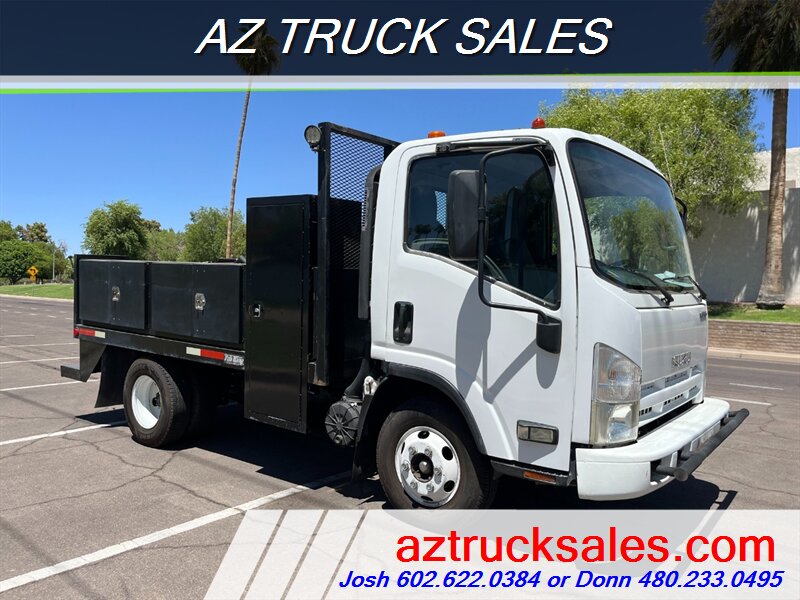 2012 Isuzu NPR Utility / Service Truck Low Miles   - Photo 1 - Scottsdale, AZ 85257