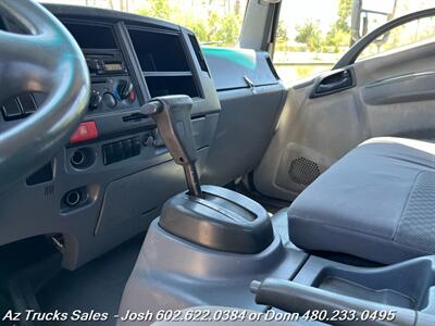 2012 Isuzu NPR Utility / Service Truck Low Miles   - Photo 18 - Scottsdale, AZ 85257