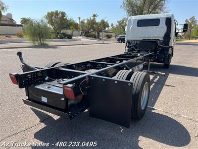2020 Mitsubishi Fuso FE140 Cab & Chassis Long Wheel Base   - Photo 13 - Scottsdale, AZ 85257