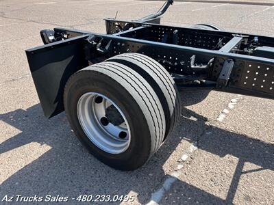 2020 Mitsubishi Fuso FE140 Cab & Chassis Long Wheel Base   - Photo 19 - Scottsdale, AZ 85257