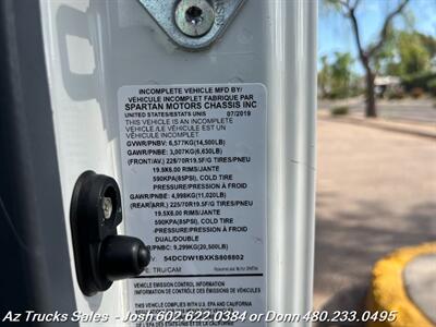 2019 Chevrolet W4500 16' Flat / Stake Bed w/ 1600lb Lift Gate - Photo 22 - Scottsdale, AZ 85257
