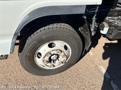 2006 Chevrolet / Isuzu W4500 / NPR, 14' Dump Truck w/LIFT GATE   - Photo 11 - Scottsdale, AZ 85257
