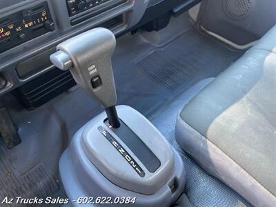 2006 Chevrolet / Isuzu W4500 / NPR, 14' Dump Truck w/LIFT GATE   - Photo 40 - Scottsdale, AZ 85257