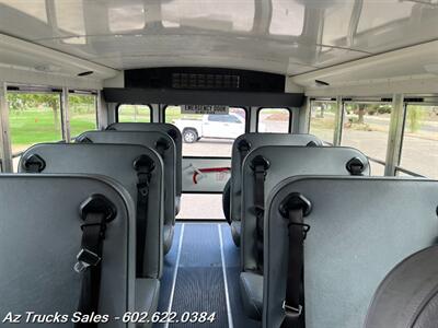 2008 CHEVROLET Express 3500, 15 Passenger Bus   - Photo 14 - Scottsdale, AZ 85257