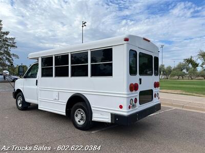 2008 CHEVROLET Express 3500, 15 Passenger Bus   - Photo 4 - Scottsdale, AZ 85257