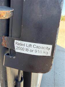 2011 Isuzu NQR, 14' Box Truck w/Aluminum LiftGate   - Photo 19 - Scottsdale, AZ 85257