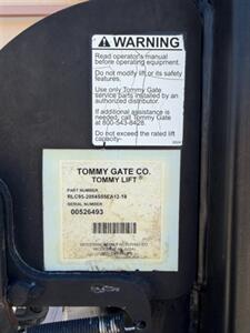 2011 Isuzu NQR, 14' Box Truck w/Aluminum LiftGate   - Photo 18 - Scottsdale, AZ 85257