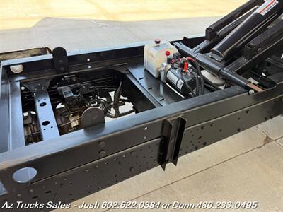 2015 ISUZU NQR Crew Cab 14' Dump Truck, 58K Miles - Photo 19 - Scottsdale, AZ 85257