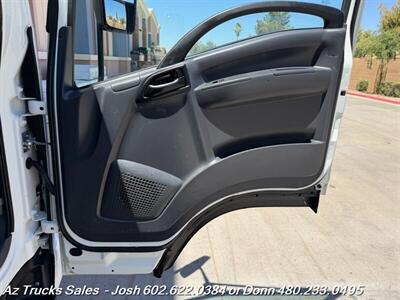 2022 Isuzu NRR - Photo 17 - Scottsdale, AZ 85257