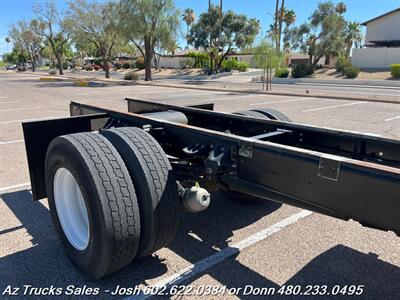 2019 Isuzu FTR, Cab & Chassis, Diesel 25950 GVWR   - Photo 14 - Scottsdale, AZ 85257