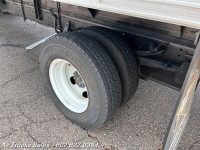 2009 ISUZU NPR-HD, 18' Box , 1600lb Lift Gate, Runs Perfect   - Photo 10 - Scottsdale, AZ 85257