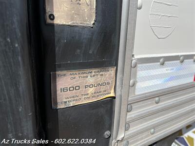 2009 ISUZU NPR-HD, 18' Box , 1600lb Lift Gate, Runs Perfect   - Photo 13 - Scottsdale, AZ 85257