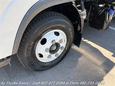 2020 ISUZU NPR Regular Cab - Photo 5 - Scottsdale, AZ 85257