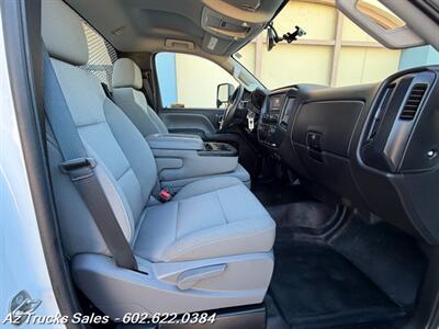 2020 Chevrolet Silverado 5500HD 22' Flat / Stake Bed w/LiftGate   - Photo 17 - Scottsdale, AZ 85257