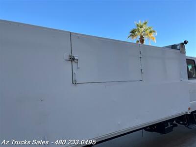 2021 Isuzu NPR, Crew Cab 14' Dump Truck   - Photo 31 - Scottsdale, AZ 85257