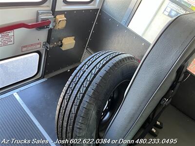 2008 CHEVROLET Express 3500 15 Passenger Bus   - Photo 20 - Scottsdale, AZ 85257