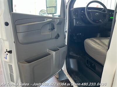 2008 CHEVROLET Express 3500 15 Passenger Bus   - Photo 25 - Scottsdale, AZ 85257