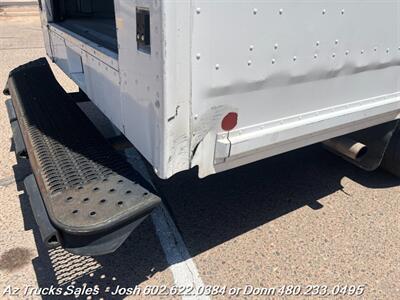 2001 Freightliner MT55 Chassis   - Photo 6 - Scottsdale, AZ 85257