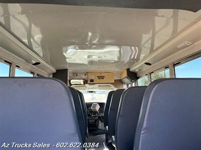 2007 CHEVROLET Express 3500, 15 Passenger Bus (40K Miles) - Photo 19 - Scottsdale, AZ 85257