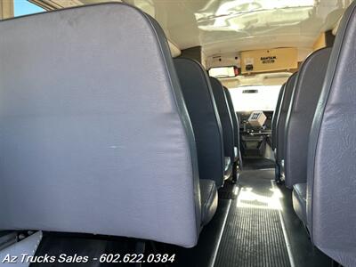 2007 CHEVROLET Express 3500, 15 Passenger Bus (40K Miles) - Photo 17 - Scottsdale, AZ 85257