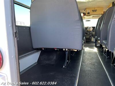 2007 CHEVROLET Express 3500, 15 Passenger Bus (40K Miles) - Photo 18 - Scottsdale, AZ 85257