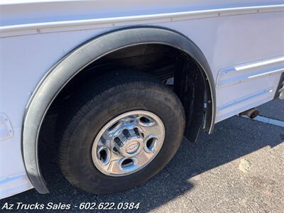 2007 CHEVROLET Express 3500, 15 Passenger Bus (40K Miles) - Photo 14 - Scottsdale, AZ 85257