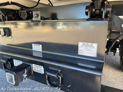 2021 Chevrolet Silverado 5500HD Crew Cab, 12' Dump Truck   - Photo 17 - Scottsdale, AZ 85257
