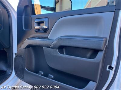 2021 Chevrolet Silverado 5500HD Crew Cab, 12' Dump Truck   - Photo 51 - Scottsdale, AZ 85257