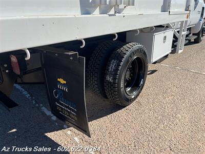 2021 Chevrolet Silverado 5500HD Crew Cab, 12' Dump Truck   - Photo 14 - Scottsdale, AZ 85257