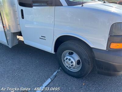 2021 Chevrolet Express 4500,16' Box Truck w/Side Door and Ramp   - Photo 15 - Scottsdale, AZ 85257