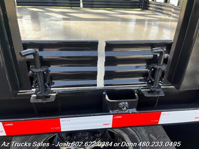 2018 Chevrolet W4500 Barricade Truck - Photo 14 - Scottsdale, AZ 85257