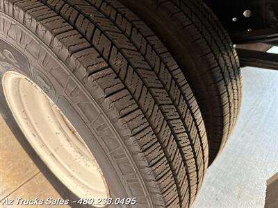 2009 ISUZU NPR, 14' Box Truck**NICE LIFTGATE* LOW LOW MILES   - Photo 30 - Scottsdale, AZ 85257
