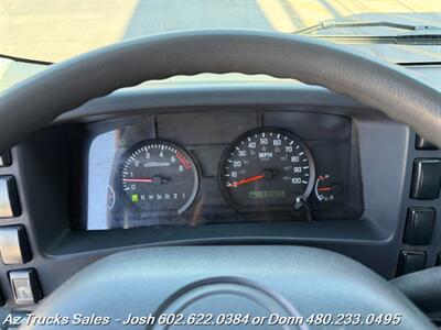 2009 Isuzu NPR 18' Bed, Delivery Truck, LOW MILES - Photo 15 - Scottsdale, AZ 85257