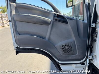 2009 Isuzu NPR 18' Bed, Delivery Truck, LOW MILES - Photo 12 - Scottsdale, AZ 85257