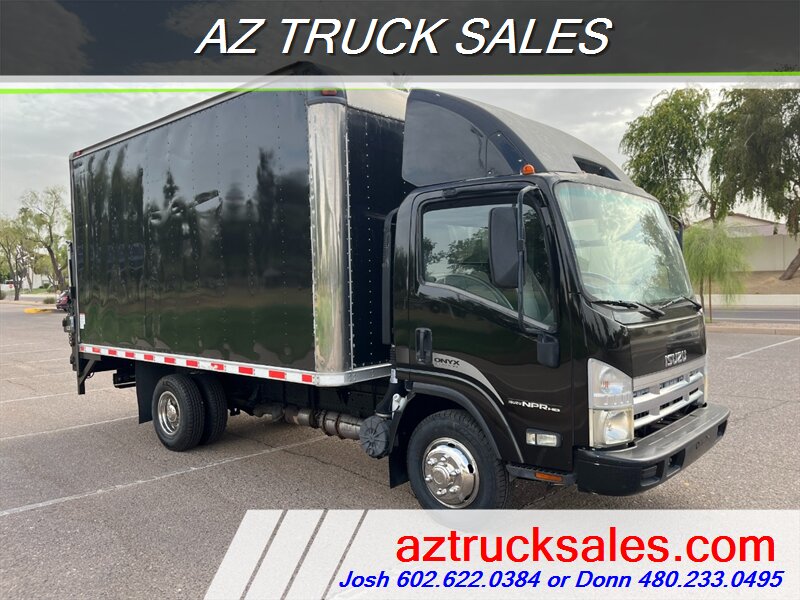 2008 Isuzu NPR-HD 14' Box Truck w/LiftGate Factory Onyx Black  LOW LOW MILES, NO DEF REQUIRED