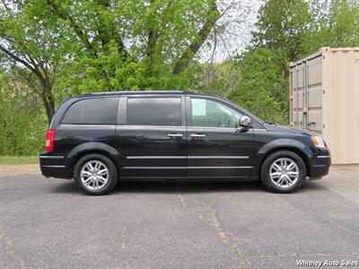 2008 Chrysler Town & Country Limited   - Photo 1 - Durango, CO 81301
