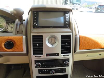 2008 Chrysler Town & Country Limited   - Photo 13 - Durango, CO 81301