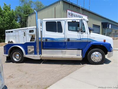 2000 Freightliner FL60   - Photo 5 - Durango, CO 81301
