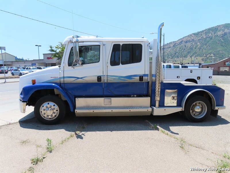 2000 Freightliner FL60 - Photo 1 - Durango, CO 81301