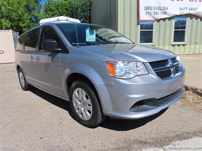2018 Dodge Grand Caravan SE   - Photo 2 - Durango, CO 81301
