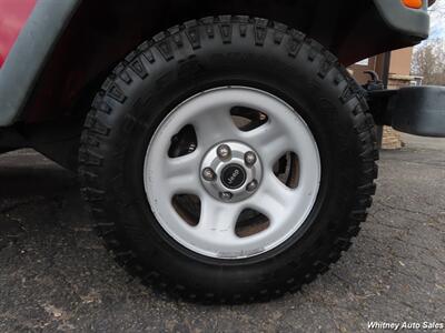 1998 Jeep Wrangler Sport  4WD - Photo 25 - Durango, CO 81301