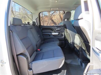 2015 Chevrolet Silverado 3500 LT  4x4 - Photo 28 - Durango, CO 81301
