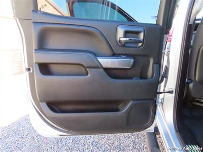 2015 Chevrolet Silverado 3500 LT  4x4 - Photo 26 - Durango, CO 81301